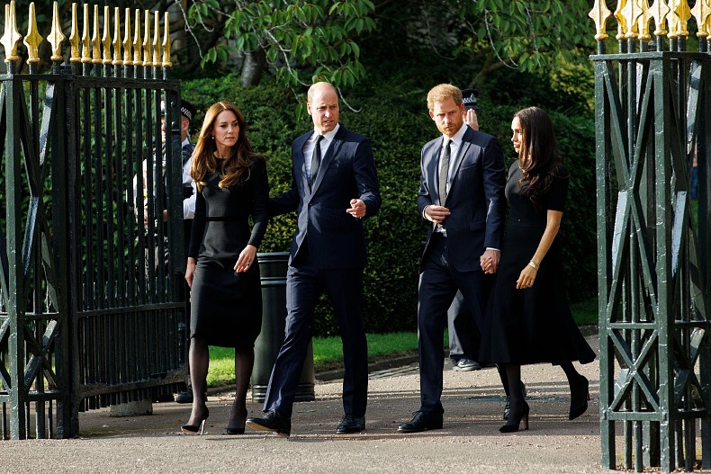 Кейт Миддлтон, принц Уильям, принц Гарри, Меган Маркл